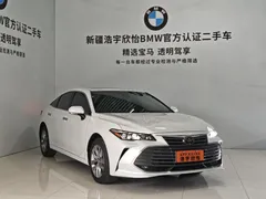 2021 Toyota Avalon 2.5L Luxury, белый — фото 3