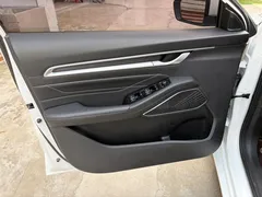 2022 Geely Emgrand 4th Gen 1.5L MT Elite, белый — фото 14