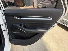 2022 Geely Emgrand 4th Gen 1.5L MT Elite, белый — фото 16