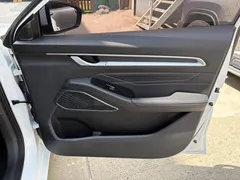 2022 Geely Emgrand 4th Gen 1.5L MT Elite, белый — фото 17