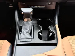 2022 Lexus ES 260 Excellence, белый — фото 13