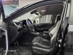 2022 Toyota Wildlander 2.0L 2WD Luxury Plus, чёрный — фото 4