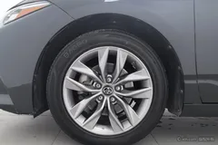 2021 Toyota Avalon 2.5L Luxury, чёрный — фото 6