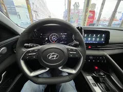 2023 Hyundai Elantra 1.5L CVT LUX Premium, белый — фото 8