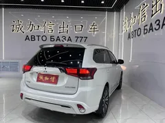 2021 Mitsubishi Outlander 2.0L 2WD 5 Seats, белый — фото 4