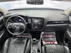 2021 Mitsubishi Outlander 2.0L 2WD 5 Seats, белый — фото 14