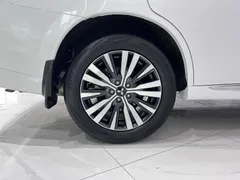 2021 Mitsubishi Outlander 2.0L 2WD 5 Seats, белый — фото 17