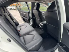 2021 Toyota Camry 2.5S Fashion, белый — фото 10