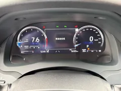 2021 Toyota Camry 2.5S Fashion, белый — фото 17