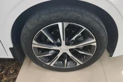 2023 Geely Emgrand 4th Gen 1.5L CVT Premium Champion, белый — фото 5