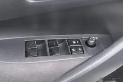 2022 Toyota Corolla 1.5L CVT Pioneer, белый — фото 12