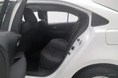 2022 Toyota Corolla 1.5L CVT Pioneer, белый — фото 19