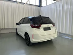 2021 Honda Fit 1.5L CVT, белый — фото 7