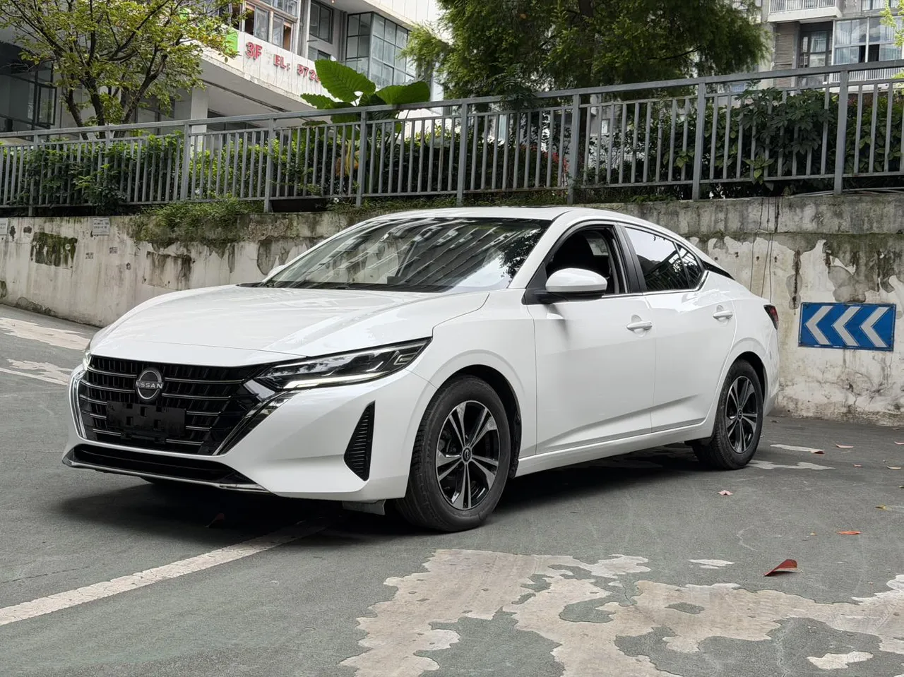 2023 Nissan Sylphy 1.6L CVT Enjoy