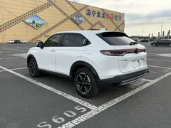 2023 Honda Vezel 1.5L CVT Tech, белый — фото 6