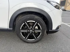 2023 Honda Vezel 1.5L CVT Tech, белый — фото 13