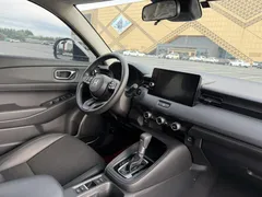 2023 Honda Vezel 1.5L CVT Tech, белый — фото 16
