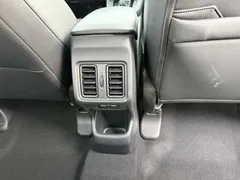 2023 Honda Vezel 1.5L CVT Tech, белый — фото 19