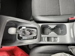 2023 Honda Vezel 1.5L CVT Tech, белый — фото 22