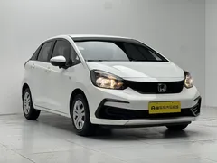 2021 Honda Fit 1.5L CVT, белый — фото 3