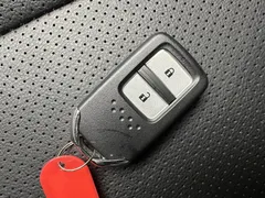 2021 Honda Fit 1.5L CVT, белый — фото 18