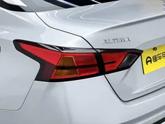 2021 Nissan Teana 2.0L XL Comfort — фото 20
