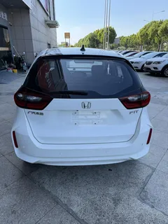 2023 Honda Fit 1.5L CVT, белый — фото 10