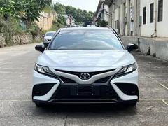 2023 Toyota Camry 2.0S Knight, белый — фото 9