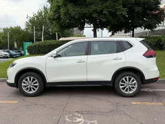2023 Nissan X-Trail Classic 2.0L 2WD Premium, белый — фото 3