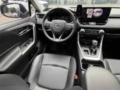 2023 Toyota RAV4 2.0L CVT 2WD Fashion, чёрный — фото 17