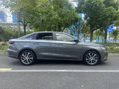 2022 Geely Emgrand 4th Gen 1.5L CVT Flagship — фото 4