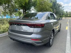 2022 Geely Emgrand 4th Gen 1.5L CVT Flagship — фото 6