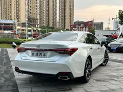 2023 Toyota Avalon 2.0L CVT Luxury, белый — фото 8