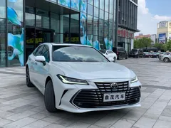 2023 Toyota Avalon 2.0L CVT Luxury, белый — фото 2