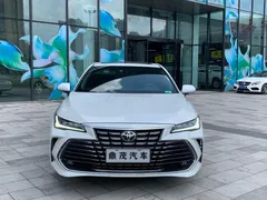 2023 Toyota Avalon 2.0L CVT Luxury, белый — фото 3