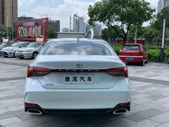2023 Toyota Avalon 2.0L CVT Luxury, белый — фото 5