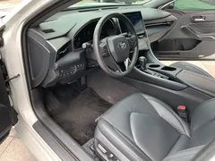 2023 Toyota Avalon 2.0L CVT Luxury, белый — фото 9