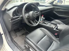 2022 Mazda Mazda3 2.0L AT, белый — фото 4