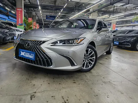 2022 Lexus ES 200 Excellence