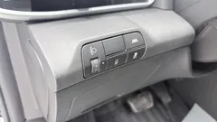 2022 Hyundai Elantra 1.5L CVT LUX Premium, белый — фото 9