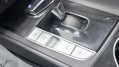 2022 Hyundai Elantra 1.5L CVT LUX Premium, белый — фото 13