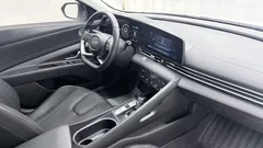 2022 Hyundai Elantra 1.5L CVT LUX Premium, белый — фото 20