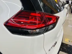 2022 Nissan X-Trail 2.0L 2WD Premium, белый — фото 10