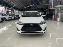 2022 Toyota Yaris L Zhixuan 1.5L CVT Luxury Plus, белый — фото 2