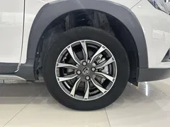 2022 Toyota Yaris L Zhixuan 1.5L CVT Luxury Plus, белый — фото 10