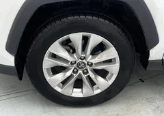 2022 Toyota Wildlander 2.0L 2WD Leading, белый — фото 25