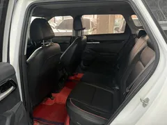 2023 Kia Seltos 1.5L IVT Luxury, белый — фото 11
