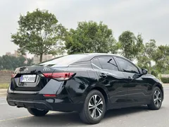 2022 Nissan Sylphy 1.6L XL CVT Enjoy, чёрный — фото 13