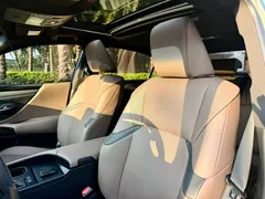 2022 Lexus ES 200 Excellence, зелёный — фото 8