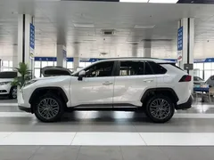 2023 Toyota Wildlander 2.0L 4WD Luxury Plus, белый — фото 3